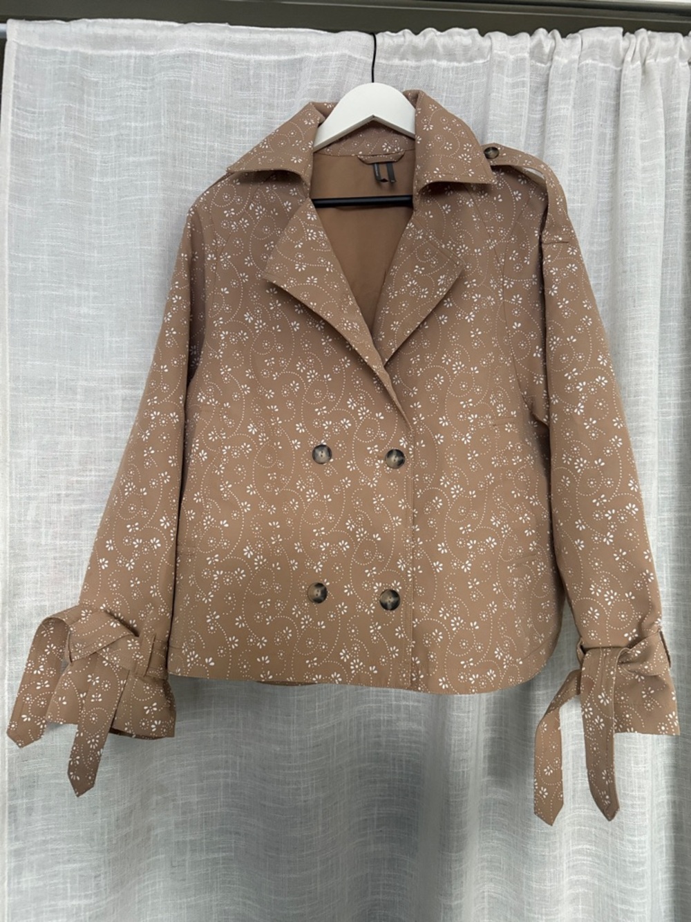Anthropologie Tan Printed Double-Breasted Cropped Trench Coat